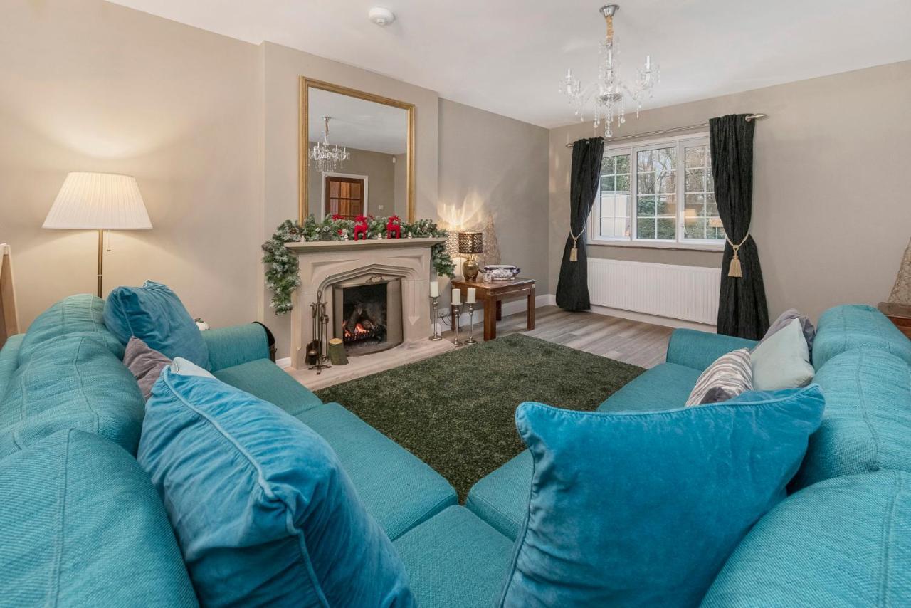 Westleigh Hotel Ashtead Bagian luar foto